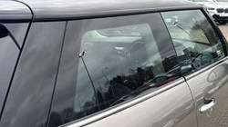 2020 (20) MINI HATCHBACK 1.5 Cooper Classic II 3dr 5162186