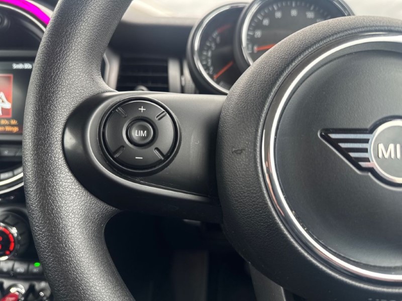 2020 (70) MINI HATCHBACK 1.5 Cooper Classic II 3dr Auto 5171244