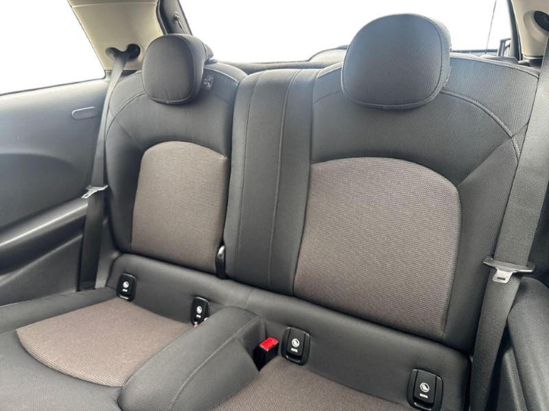 2020 (70) MINI HATCHBACK 1.5 Cooper Classic II 3dr Auto 5171239