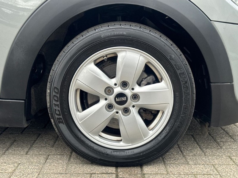 2020 (70) MINI HATCHBACK 1.5 Cooper Classic II 3dr Auto 5171241