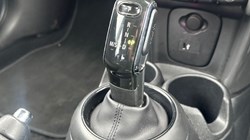 2020 (70) MINI HATCHBACK 1.5 Cooper Classic II 3dr Auto 5171258