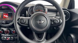 2020 (70) MINI HATCHBACK 1.5 Cooper Classic II 3dr Auto 5171232