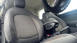 2020 (70) MINI HATCHBACK 1.5 Cooper Classic II 3dr Auto 5171238
