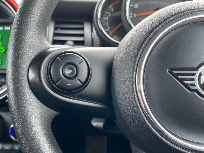 2019 (19) MINI HATCHBACK 1.5 Cooper Classic II 3dr Auto 5137298