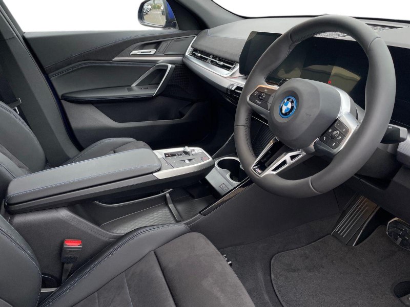 2026 (26) BMW iX2 150kW eDrive20 M Sport 65kWh 5dr Auto 5415860