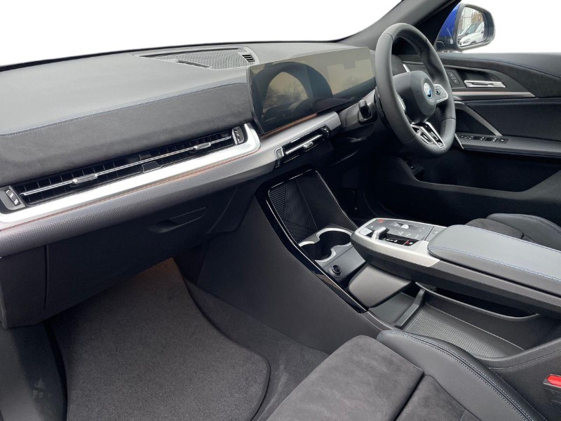 2026 (26) BMW iX2 150kW eDrive20 M Sport 65kWh 5dr Auto 5415861
