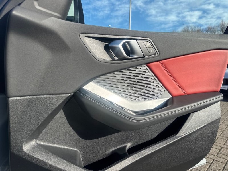 2025 (25) BMW 1 SERIES 120 M Sport 5dr Step Auto 5186226