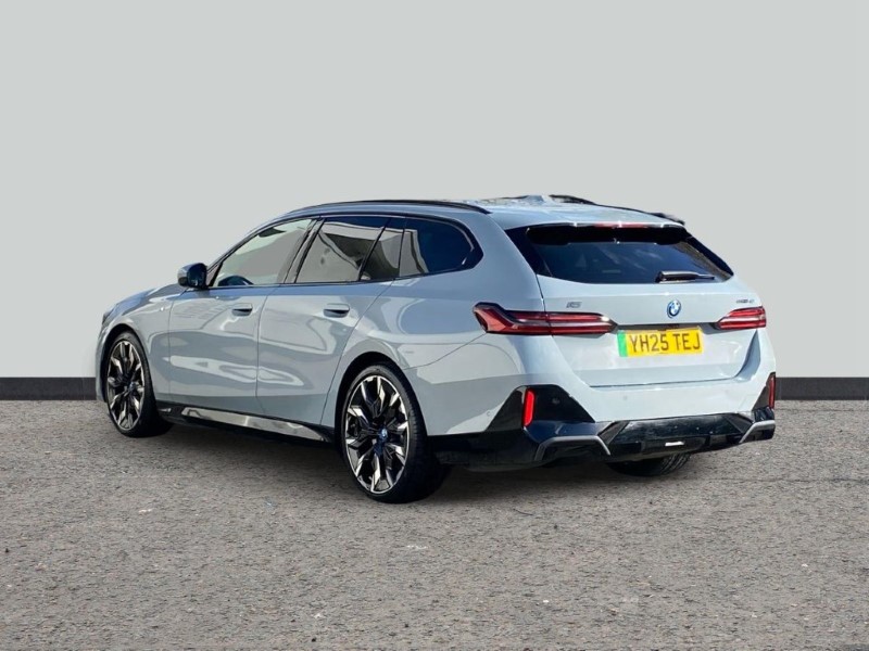 2025 (25) BMW I5 250kW eDrive40 M Sport Pro 84kWh 5dr Auto 5214517