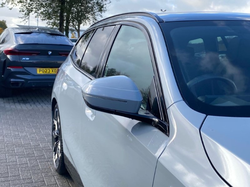 2025 (25) BMW I5 250kW eDrive40 M Sport Pro 84kWh 5dr Auto 5229696