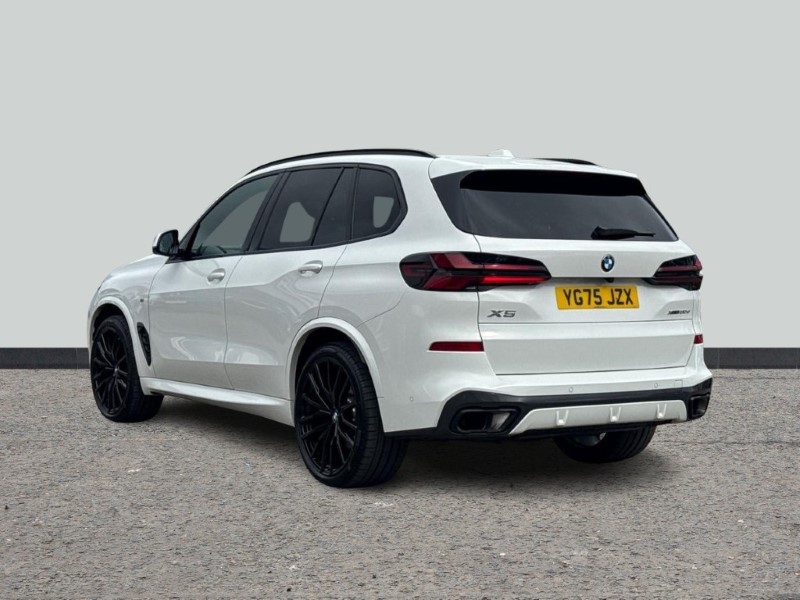 2025 (75) BMW X5 xDrive30d MHT M Sport 5dr Auto [7 Seat]