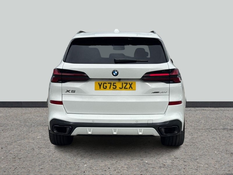 2025 (75) BMW X5 xDrive30d MHT M Sport 5dr Auto [7 Seat] 5270468