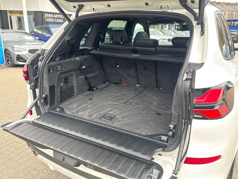 2025 (75) BMW X5 xDrive30d MHT M Sport 5dr Auto [7 Seat] 5270493