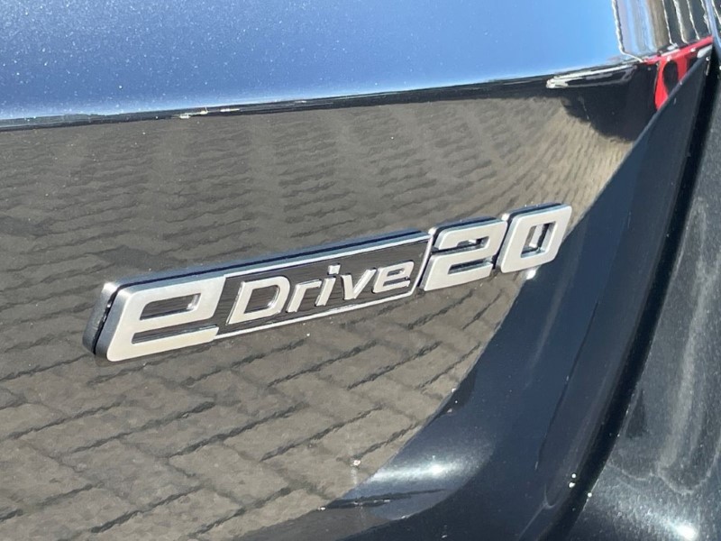 2026 (26) BMW iX1 150kW eDrive20 Shadow Edition 65kWh 5dr Auto 5416672