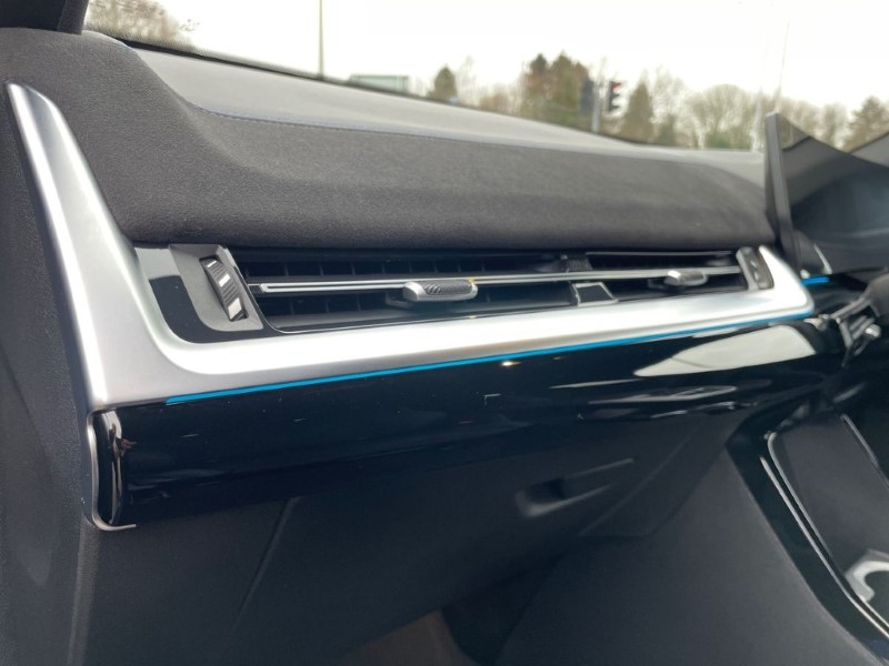 2025 (75) BMW iX2 150kW eDrive20 Shadow Edition 65kWh 5dr Auto 5212970