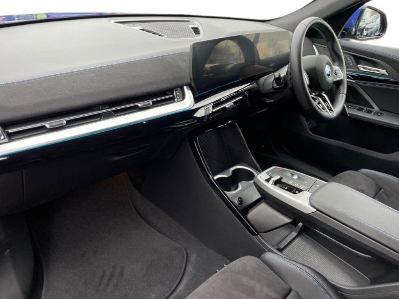 2025 (75) BMW iX2 150kW eDrive20 Shadow Edition 65kWh 5dr Auto 5212945