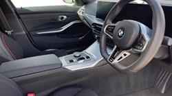 2025 (75) BMW 3 SERIES 320i M Sport 4dr Step Auto 5283133