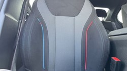 2025 (75) BMW 3 SERIES 320i M Sport 4dr Step Auto 5283151