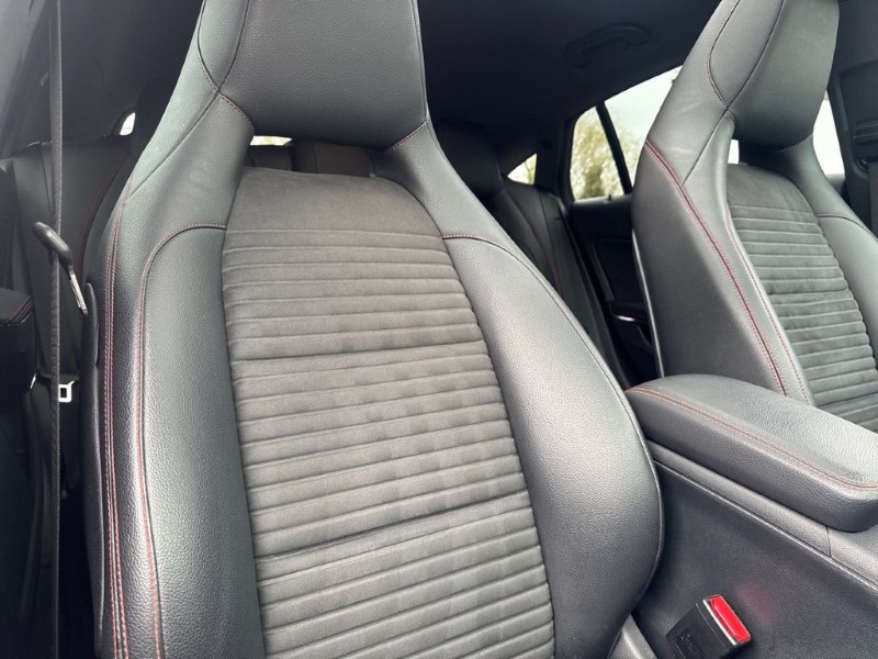 2019 (19) MERCEDES-BENZ CLA 220d AMG Line Night Edition 5dr Tip Auto 5306298