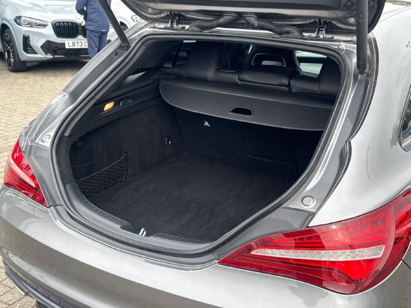 2019 (19) MERCEDES-BENZ CLA 220d AMG Line Night Edition 5dr Tip Auto 5306310