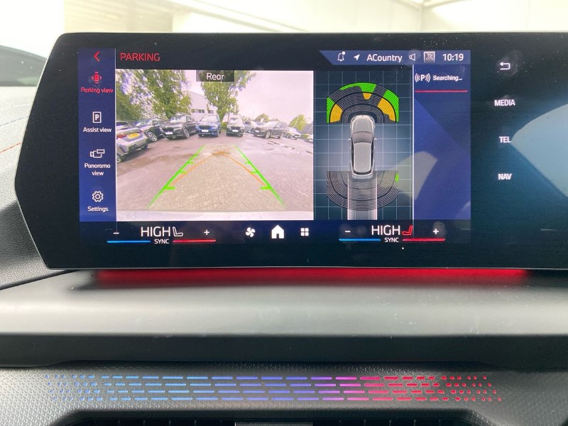 2025 (74) BMW 1 SERIES 123 xDrive M Sport 5dr Step Auto 5217386