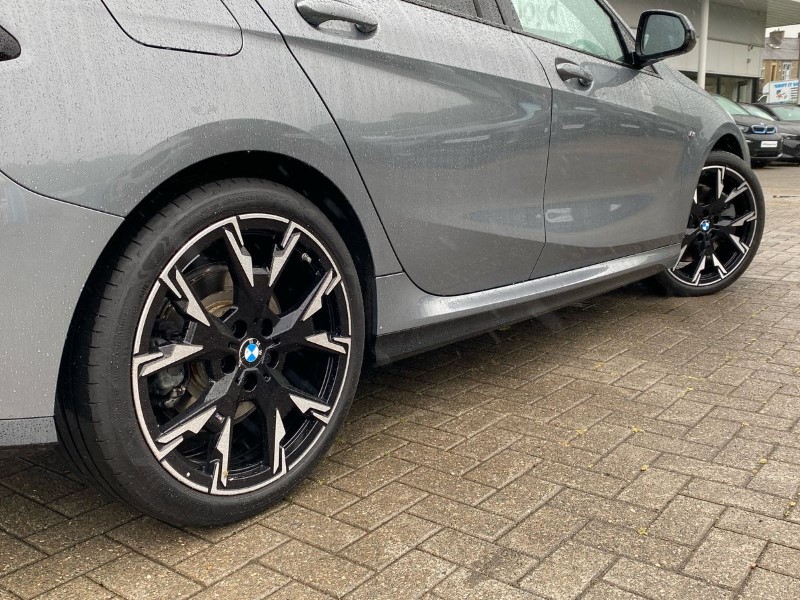 2025 (74) BMW 1 SERIES 123 xDrive M Sport 5dr Step Auto 5217405