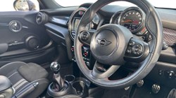 2019 (19) MINI HATCHBACK 2.0 Cooper S Sport II 3dr 5309740