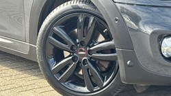 2019 (19) MINI HATCHBACK 2.0 Cooper S Sport II 3dr 5309777