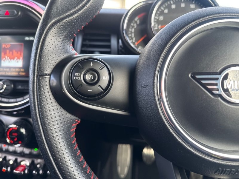 2019 (19) MINI HATCHBACK 2.0 Cooper S Sport II 3dr 5309751