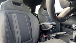 2019 (19) MINI HATCHBACK 2.0 Cooper S Sport II 3dr 5309745