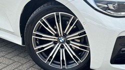 2021 (71) BMW 3 SERIES 318i M Sport 4dr Step Auto 5278017