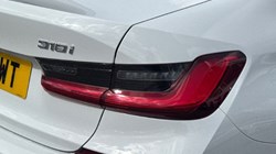 2021 (71) BMW 3 SERIES 318i M Sport 4dr Step Auto 5278020