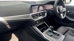 2021 (71) BMW 3 SERIES 318i M Sport 4dr Step Auto 5277982