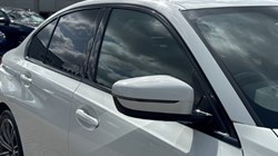 2021 (71) BMW 3 SERIES 318i M Sport 4dr Step Auto 5278023