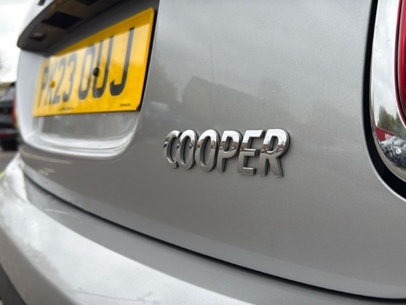 2023 (23) MINI HATCHBACK 1.5 Cooper Classic 3dr Auto 5306202