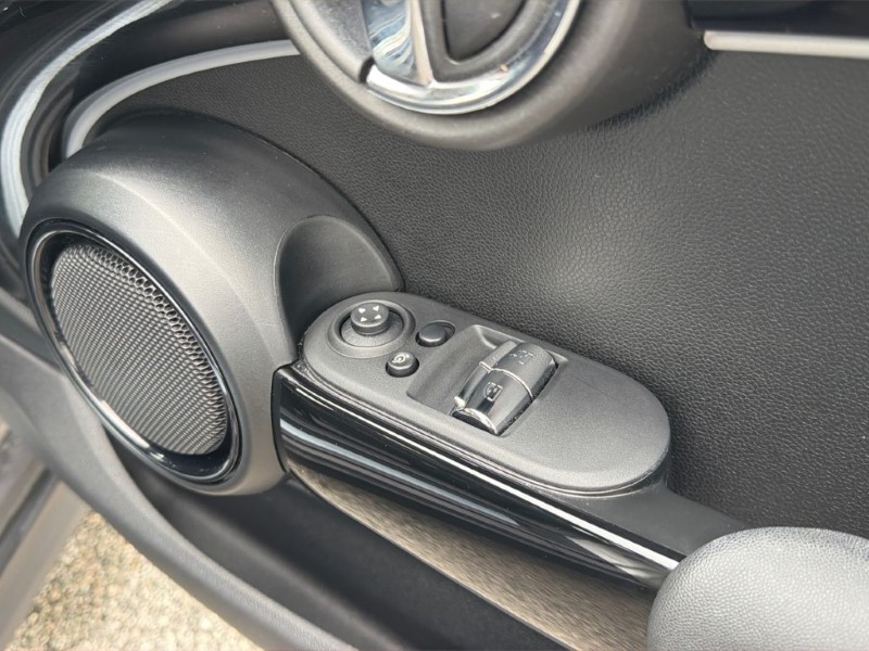 2023 (23) MINI HATCHBACK 1.5 Cooper Classic 3dr Auto 5306181