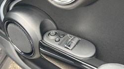 2023 (23) MINI HATCHBACK 1.5 Cooper Classic 3dr Auto 5306181