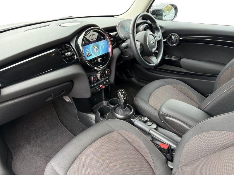 2023 (23) MINI HATCHBACK 1.5 Cooper Classic 3dr Auto 5306166