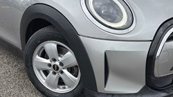 2023 (23) MINI HATCHBACK 1.5 Cooper Classic 3dr Auto 5306197