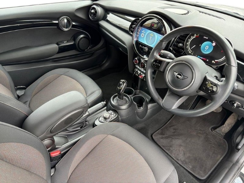 2023 (23) MINI HATCHBACK 1.5 Cooper Classic 3dr Auto 5306165