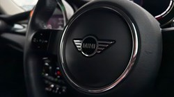 2023 (23) MINI HATCHBACK 1.5 Cooper Classic 3dr Auto 5306193