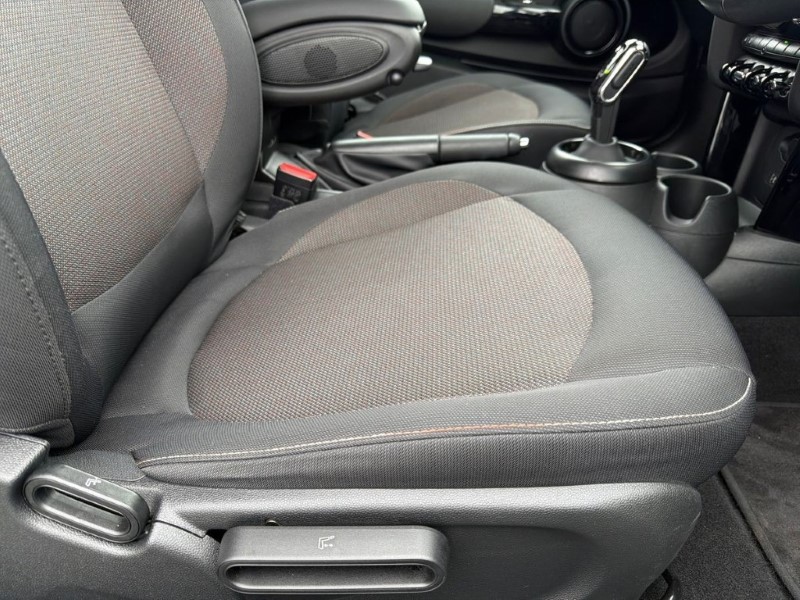 2023 (23) MINI HATCHBACK 1.5 Cooper Classic 3dr Auto 5306183