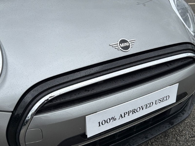 2023 (23) MINI HATCHBACK 1.5 Cooper Classic 3dr Auto 5306198