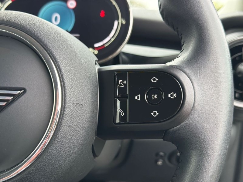 2023 (23) MINI HATCHBACK 1.5 Cooper Classic 3dr Auto 5306177