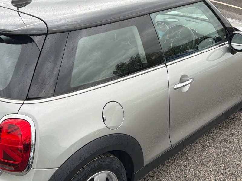 2023 (23) MINI HATCHBACK 1.5 Cooper Classic 3dr Auto 5306207