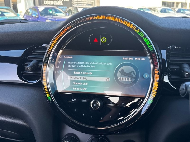 2024 (24) MINI HATCHBACK 1.5 Cooper Sport Premium 3dr Auto 5282675