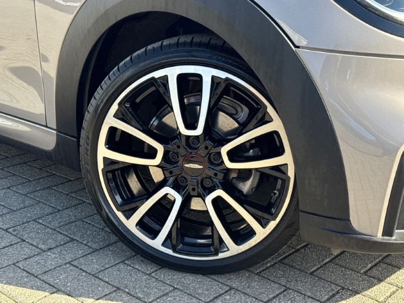 2024 (24) MINI HATCHBACK 1.5 Cooper Sport Premium 3dr Auto 5282709