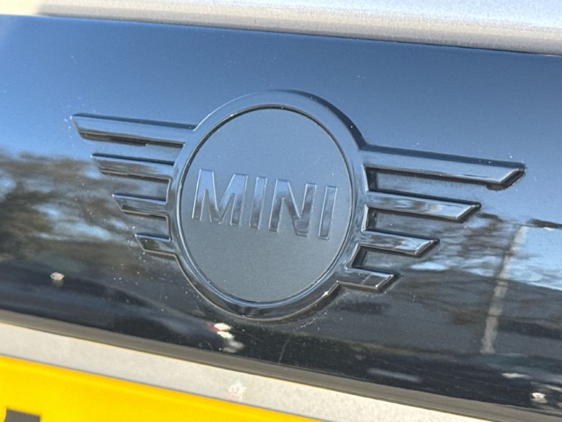 2024 (24) MINI HATCHBACK 1.5 Cooper Sport Premium 3dr Auto 5282710