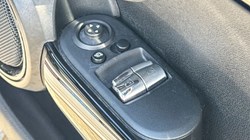 2024 (24) MINI HATCHBACK 1.5 Cooper Sport Premium 3dr Auto 5282689