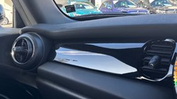 2024 (24) MINI HATCHBACK 1.5 Cooper Sport Premium 3dr Auto 5282698