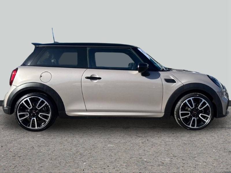 2024 (24) MINI HATCHBACK 1.5 Cooper Sport Premium 3dr Auto 5282670